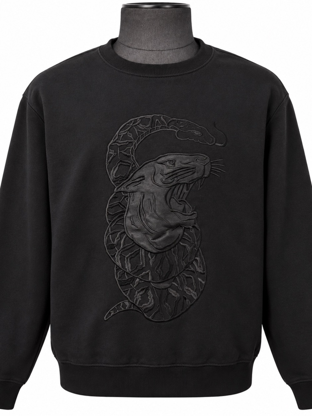 H&M x THE WEEKND Crewneck - IF IT AIN’T XO